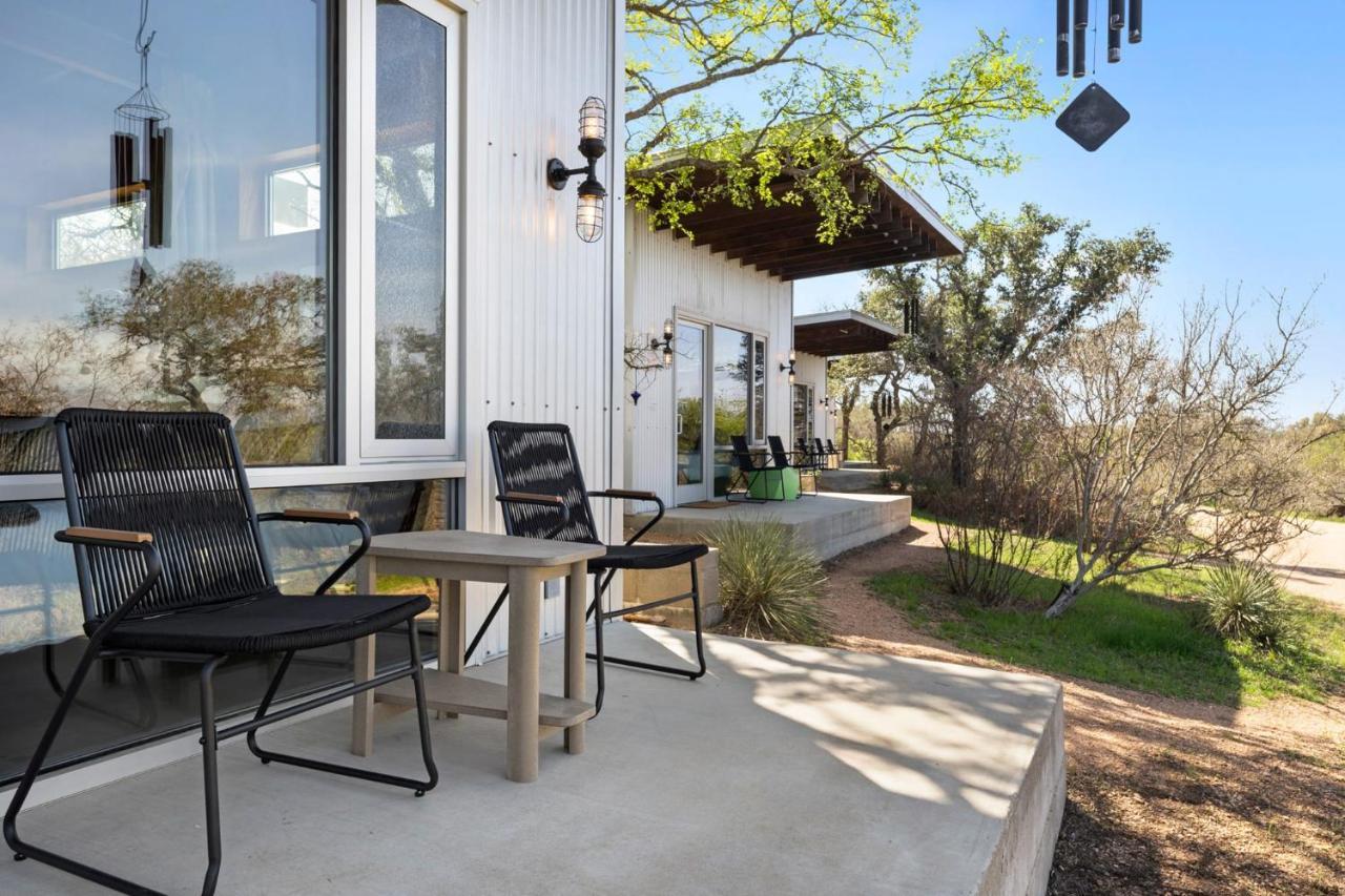 Lazo House - Riverfront With Overlooking Llano River Εξωτερικό φωτογραφία